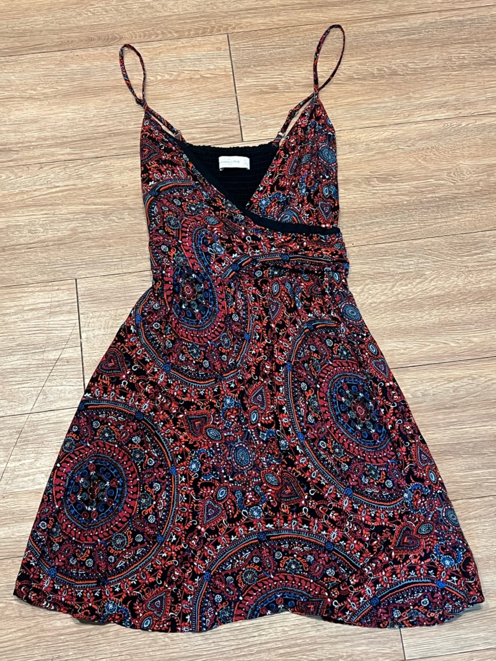 Abercrombie & Fitch Red Paisley Circle Skirt